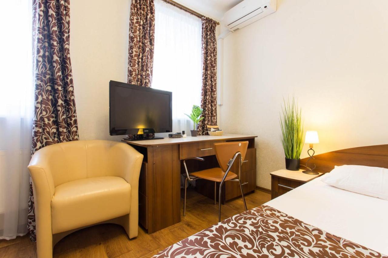 خاركيف Excellent Studio Apartment In The Center - Kravtsova Lane 13B المظهر الخارجي الصورة
